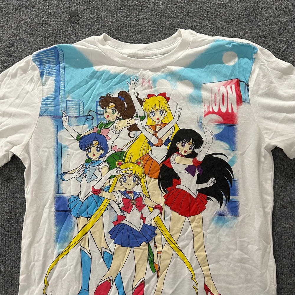 Sailor Moon T-Shirt Unisex Size S White Graphic Print Anime Manga Crewneck Tee